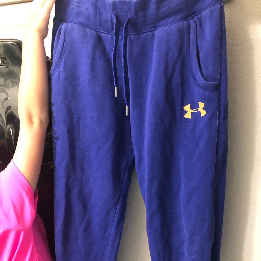 Girls underarmour youth large sweatpants
